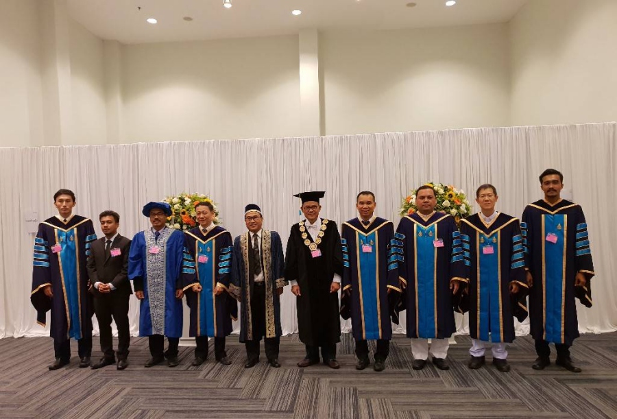 HRH Princess Chulabhorn Honors the PSU 2018 Convocation Ceremony