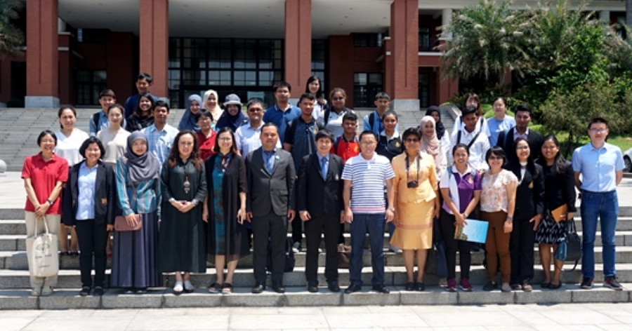 Staff and Student Exchange Program at South China Agricultural University