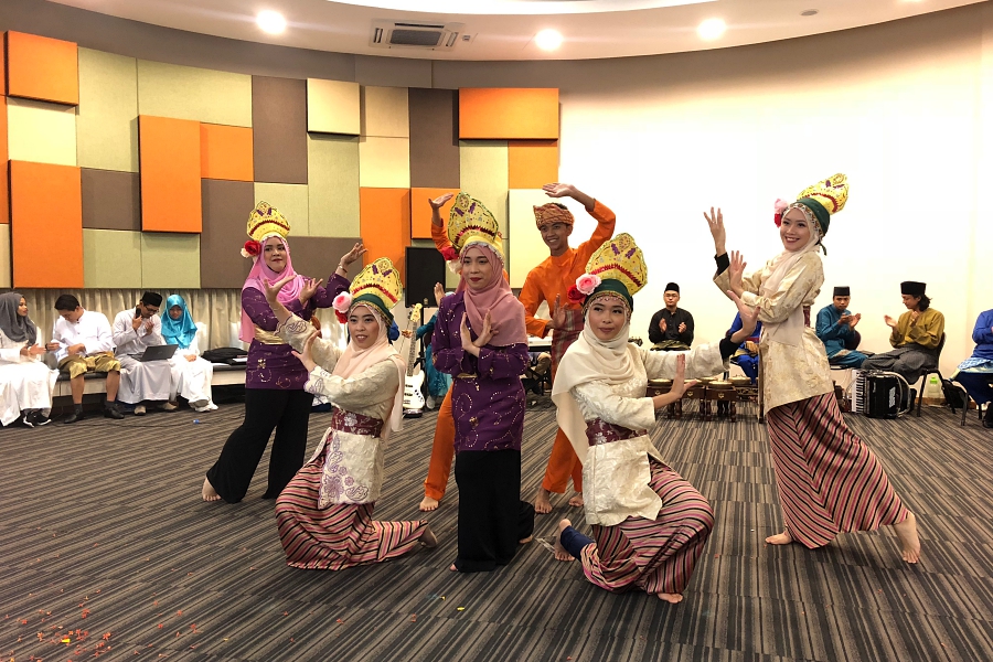 Exploring ASEAN in Brunei 