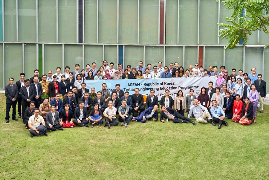 Six PSU lecturers attended the ASEAN-Republic of Korea (ROK) Enhancing Tertiary Engineering Education Program at Singapore Polytechnic International (SPI)