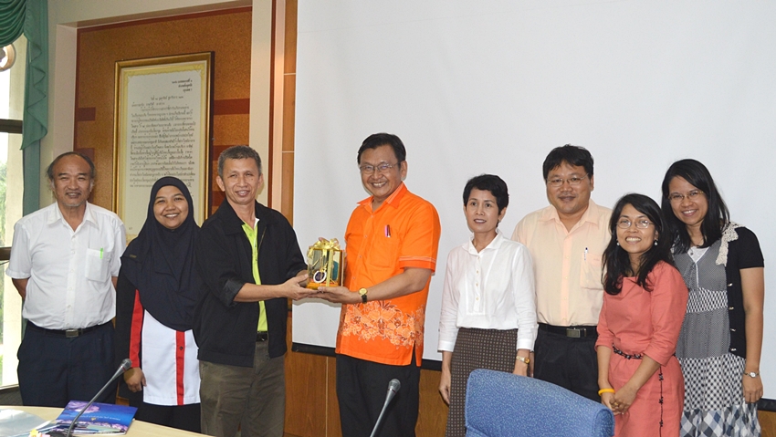 Delegates from UTHM visit PSU