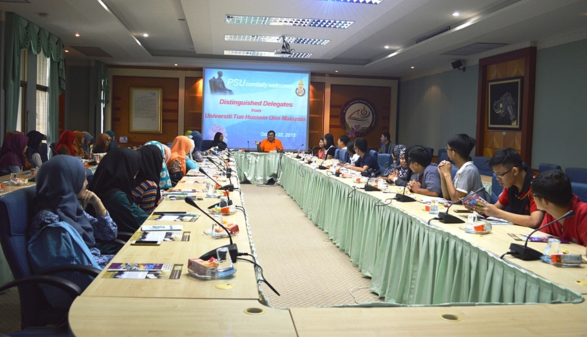 Delegates from UTHM visit PSU